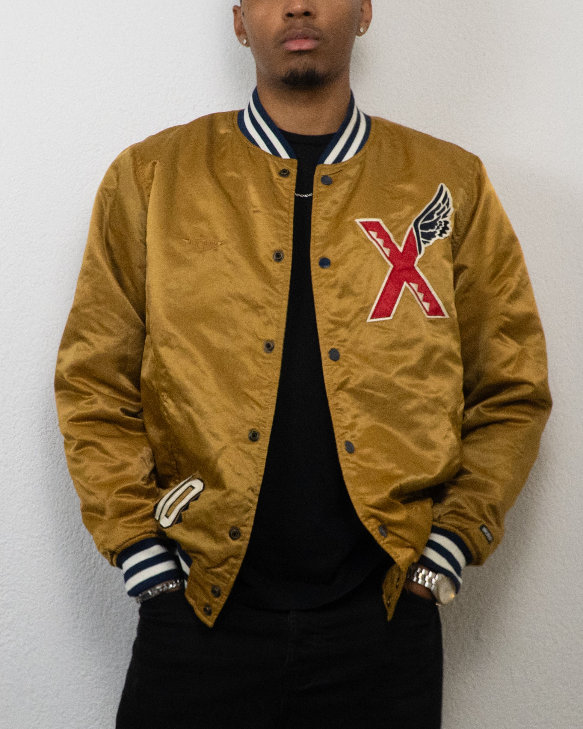 JACKET 10 DEEP VICTORY L DORÉ