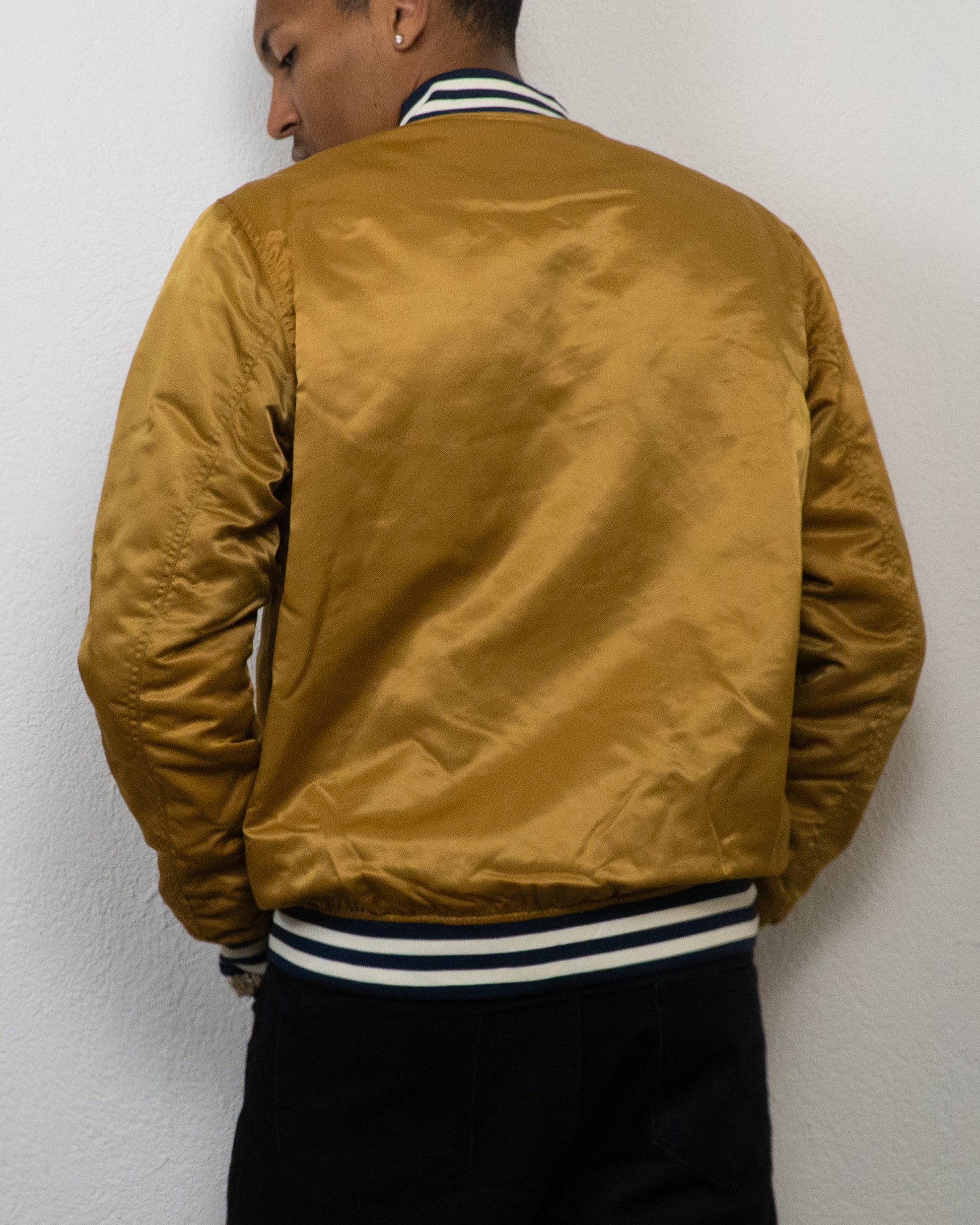 JACKET 10 DEEP VICTORY L DORÉ